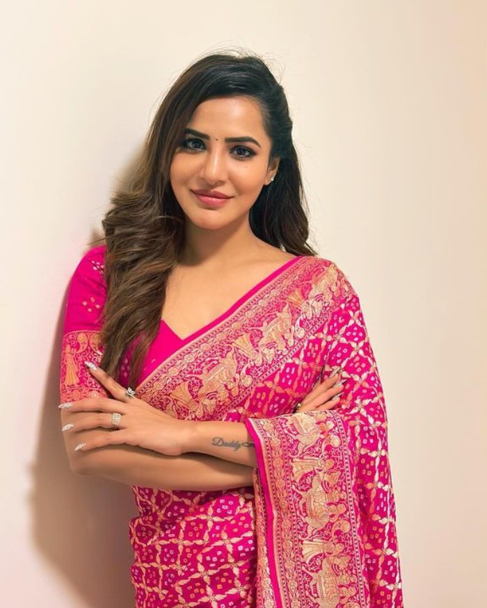 ashu reddy_teluguvox